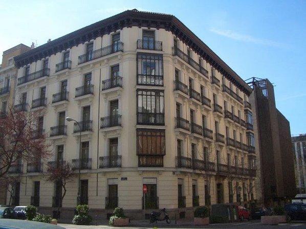 Centro Dermatológico Dra. Buchó