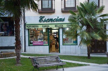 Esencias Alta perfumería y cosmética. Tratamientos en cabina