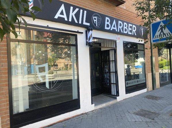 Akil.barber