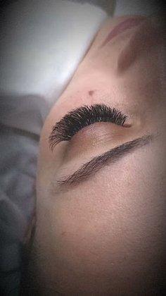 Extensiones de pestañas Low-Cost
