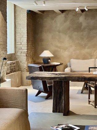 MIL VAN