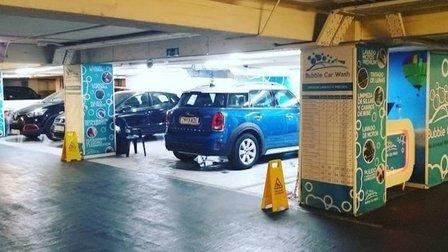 Lavadero de Coches Bubble Car Wash Parking Quevedo Lavado Detailing