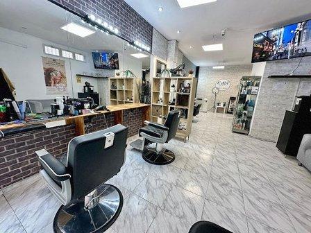 Eyra Artisti | Peluquería y Barbería ‍ ️