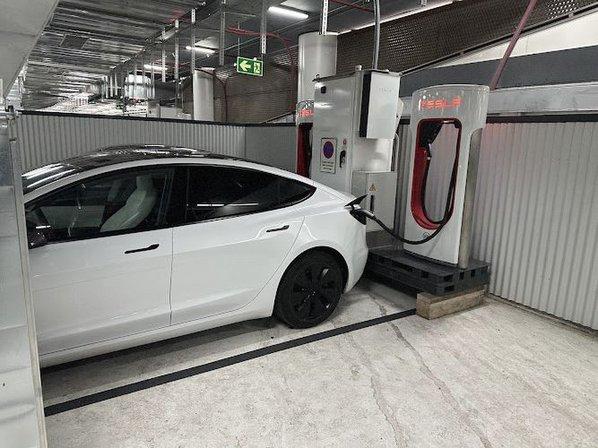 Tesla Supercharger