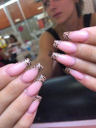 Nails & Beauty salón by Lorena Gonzalez