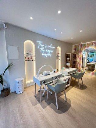 Hunter Beauty Bar (Aravaca) - Salón de belleza