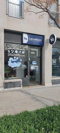 Lavakan Alcorcón | peluquería y spa para mascotas