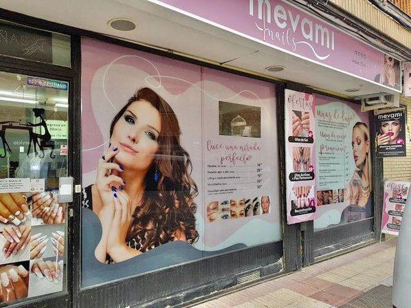 Mevami Nails