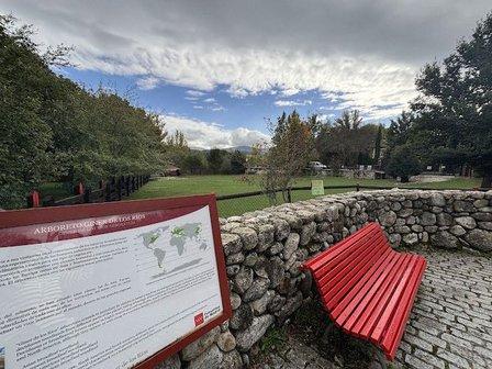 Arboreto Giner de los Ríos