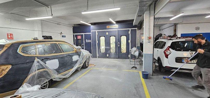 peyto S,L Eurorepar car service.