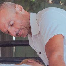 Masaje somático y terapia somática integrativa - Somatic massage and integrative somatic therapy - Jorge Cabellos