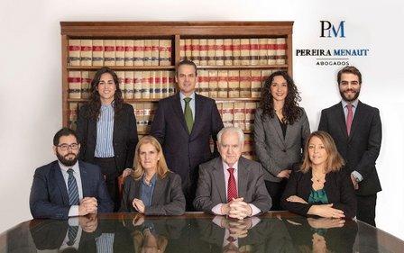 Pereira Menaut Abogados