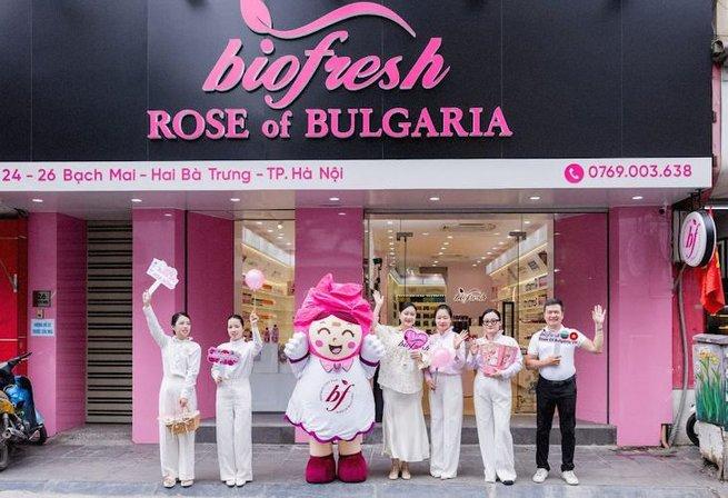 FARMALINEA ROSA DE BULGARIA Las mejores cremas antiarrugas y cosmética natural de lujo.