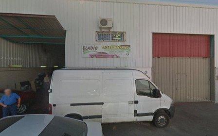 Box and Car