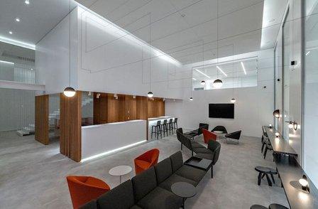 International Dermatology Clinic