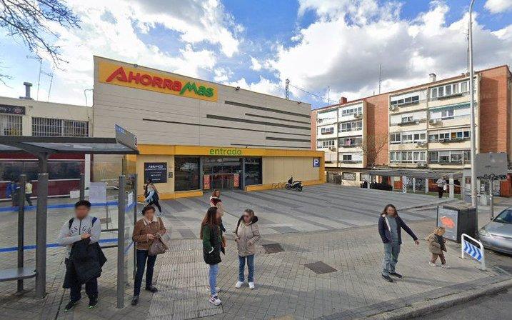 Amazon Locker - camarzana