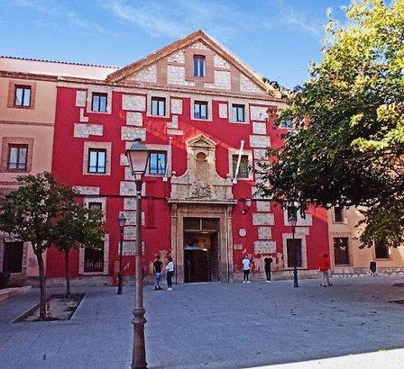 University of Economics, Entrepreneurship and Tourism