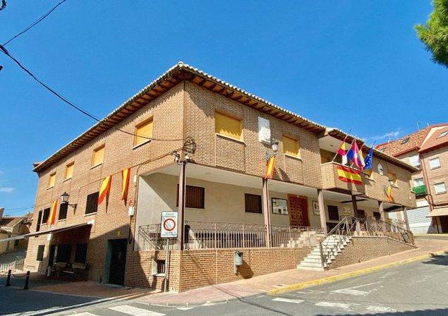 Valmojado Town Hall
