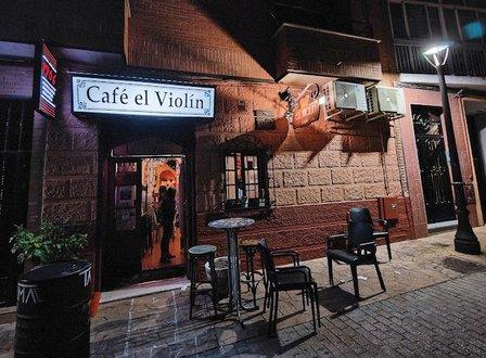 VIOLIN Cafe