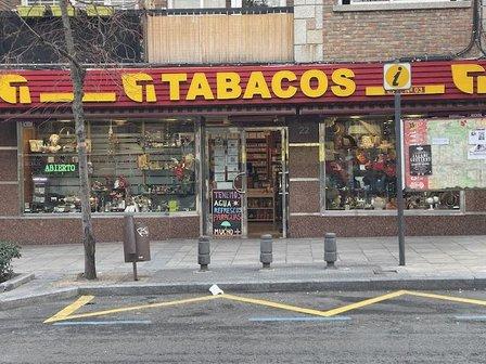 Estanco Número 3, Expendeduría Cava de Puros