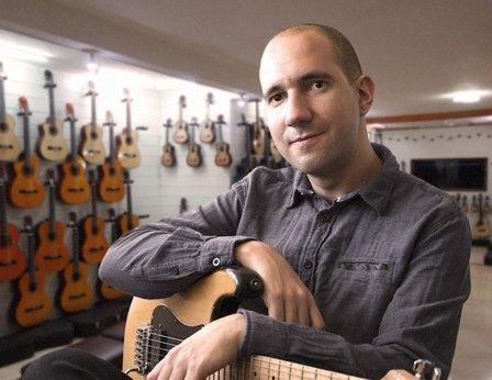 Clases Personalizadas de Guitarra en Madrid - Profesor Titulado
