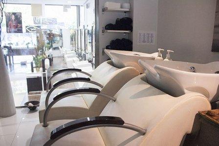 MA LARAS LIFESTYLE SALON & SPA
