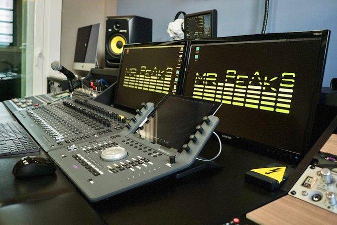 Mr. Peaks Producciones