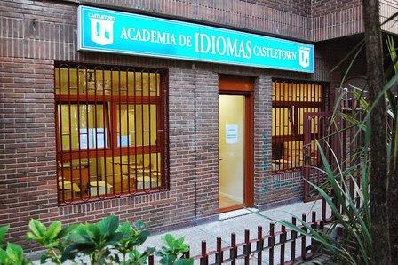 Castletown Idiomas