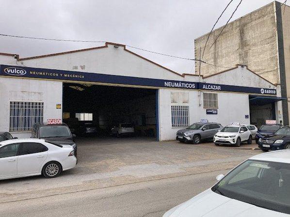 NEUMATICOS ALCAZAR