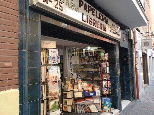 Librería F Sacristán