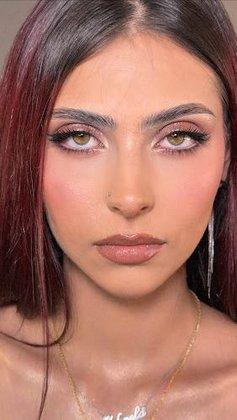 Victoria Melania Makeup Studio