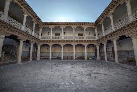Ies Secondary School Liceo Caracense