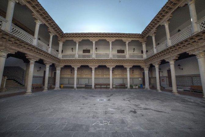Ies Secondary School Liceo Caracense