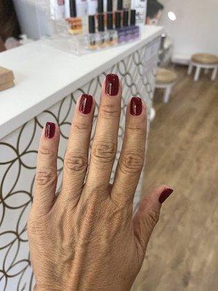 Hello Nails Piovera