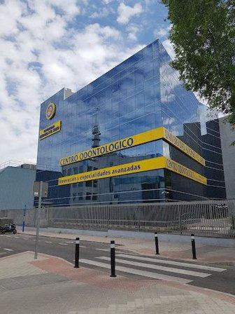 Centro Odontológico de Innovación y Especialidades Avanzadas UAX