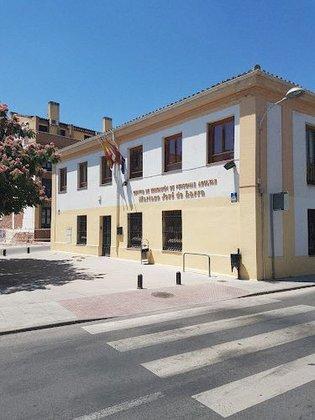 Escuela de Adultos Mariano José de Larra
