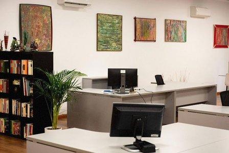 Hobton | Alternative Legal Services
