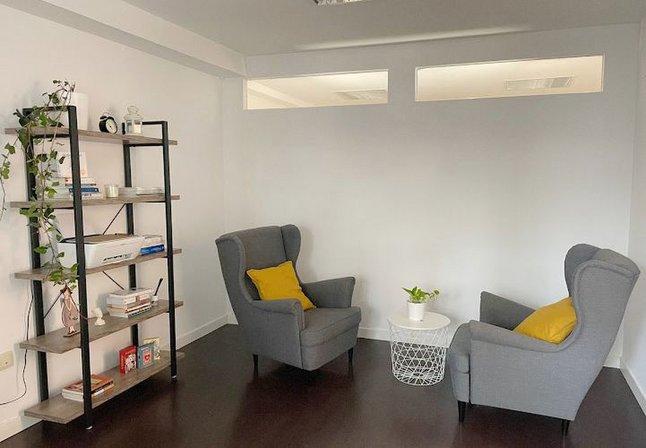 Centro YOS Psicología. Tratamiento de Adicciones, Alimentación y Salud Mental