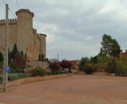 Aparcamiento Gratuito Castillo de Torija