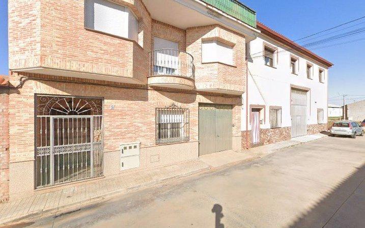 Distribuciones Lozano Pichon Sl