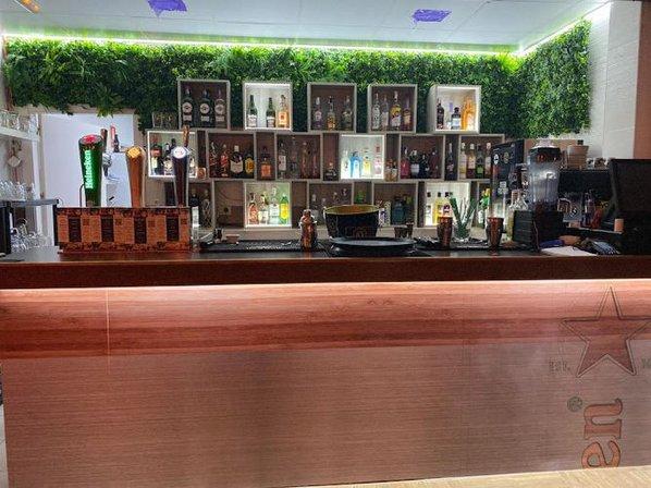 Mahalo Lounge Bar