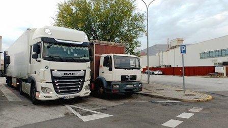 Truck parking