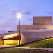 Centro de Exposiciones y Congresos Lienzo Norte