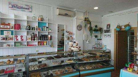 PANADERIA PASTELERIA LA PATAQUETA