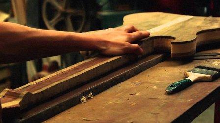 Kosmo Luthier Center Madrid