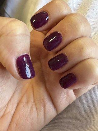 Hello Nails