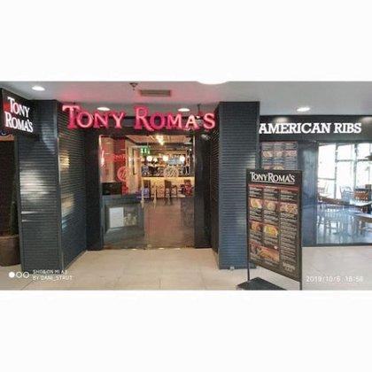 Tony Roma's