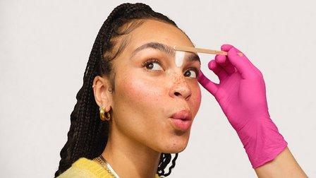 Benefit Cosmetics Boutique & BrowBar Lounge