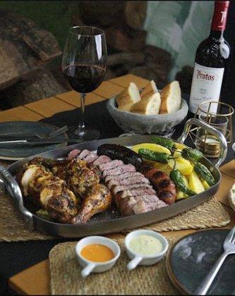 Canaima Fusión Grill // Restaurante Latino
