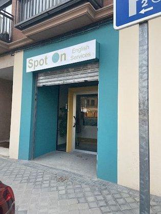 SPOT ON ENGLISH SERVICES SL.